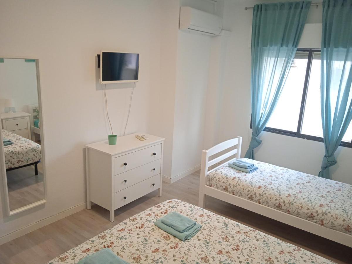Apartamento Con Encanto 'Larios Luxy' Apartment Málaga Exterior foto