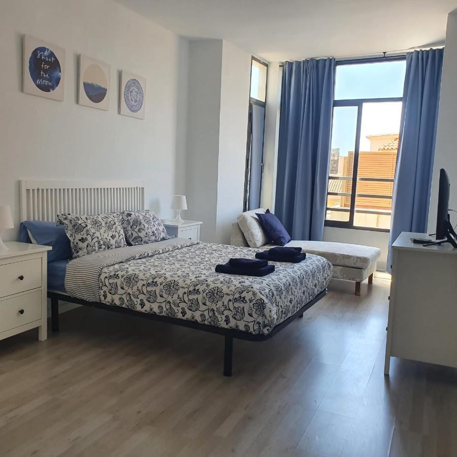Apartamento Con Encanto 'Larios Luxy' Apartment Málaga Exterior foto