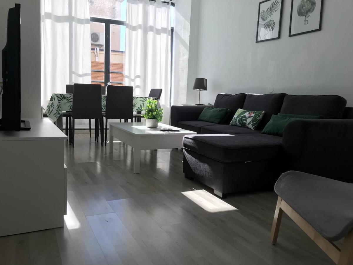 Apartamento Con Encanto 'Larios Luxy' Apartment Málaga Exterior foto
